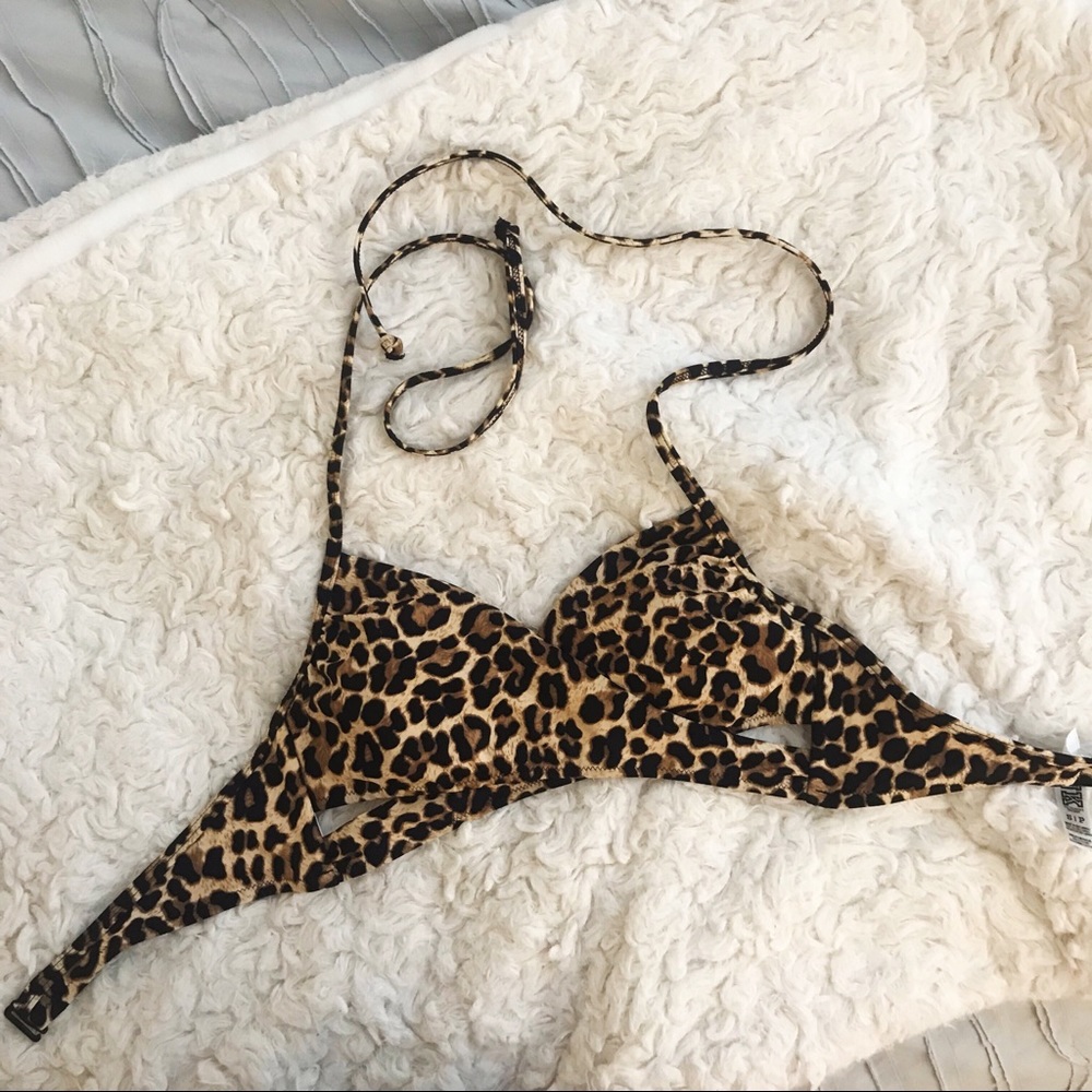 VS Pink Leopard print bikini top